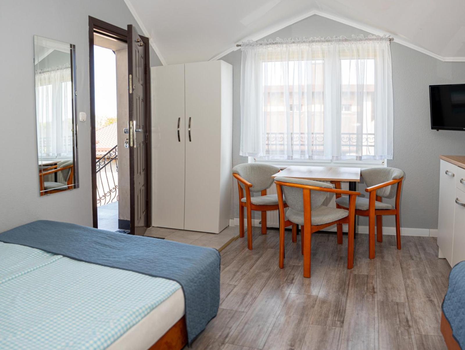 Cetniewo Pokoje I Apartamenty Władysławowo Exterior foto